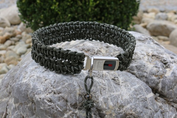 Paracordhalsband Reflective Olive 52 * 4