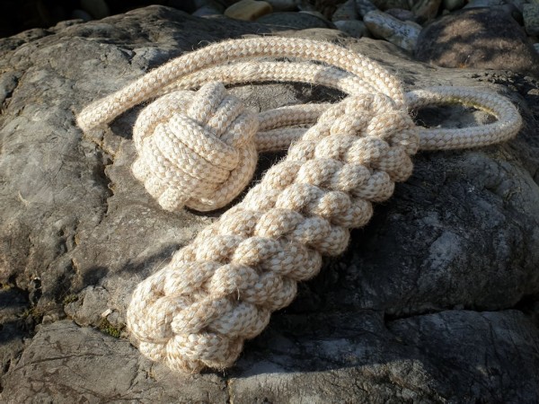 Natural Dog Toy Ball oder Dummy aus Baumwolle und Jute