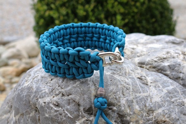 Paracordhalsband Caribbean Blue 30,5 * 3,8